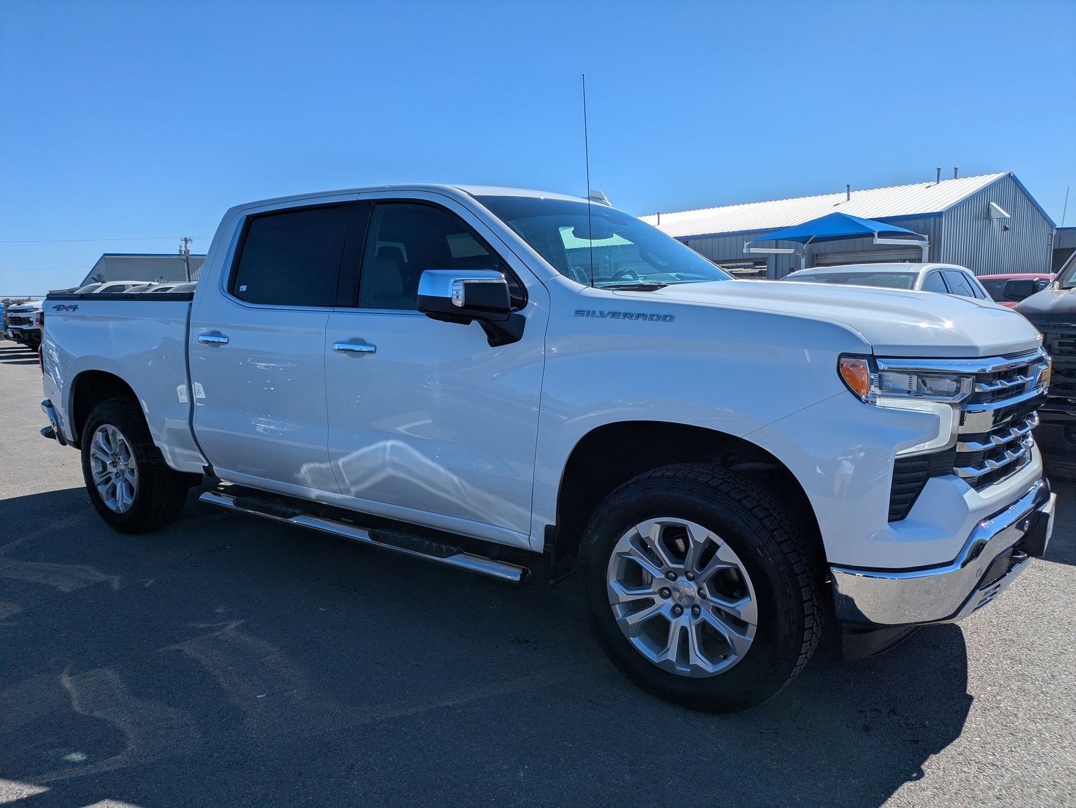Certified 2023 Chevrolet Silverado 1500 LTZ image 2