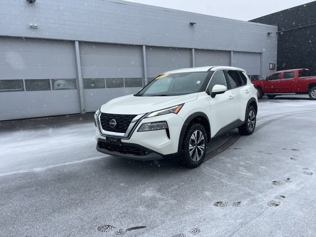 Used 2023 Nissan Rogue SV image 18