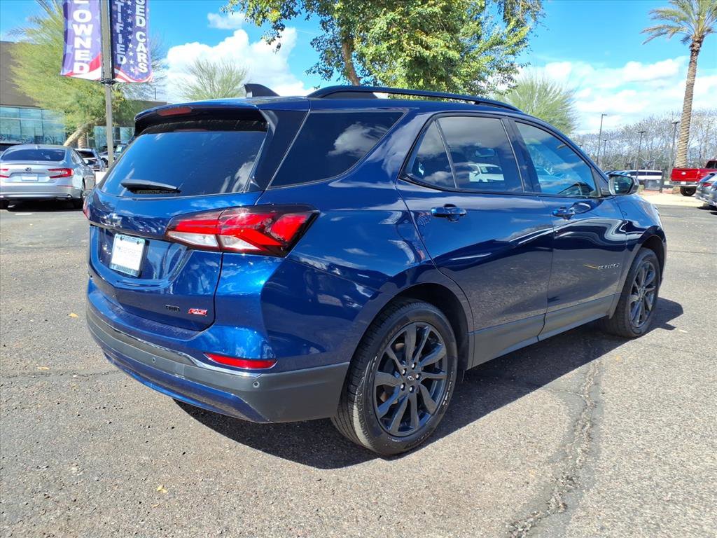 Used 2022 Chevrolet Equinox RS w/ RS Leather Package image 5