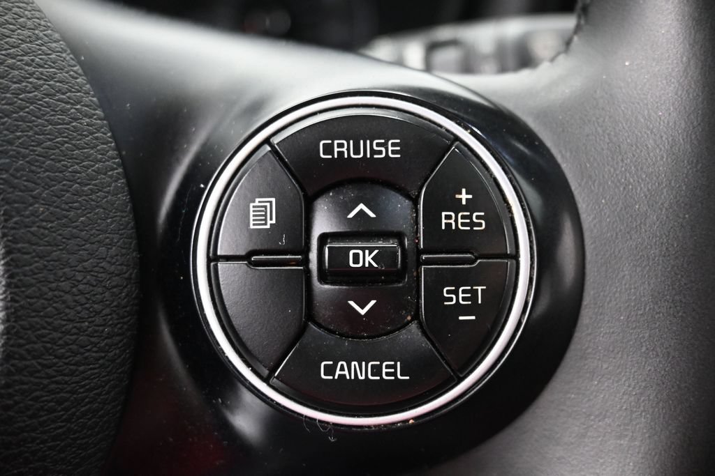 Used 2021 Kia Soul GT-Line FWD image 18