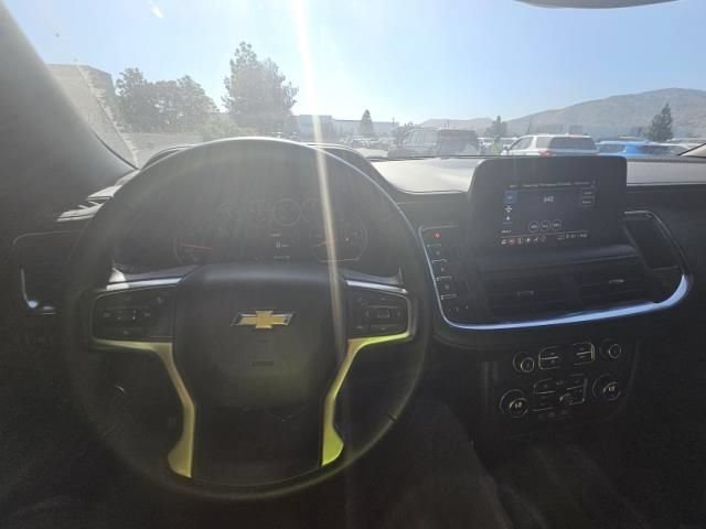 Used 2024 Chevrolet Tahoe LS AWD/4WD image 2
