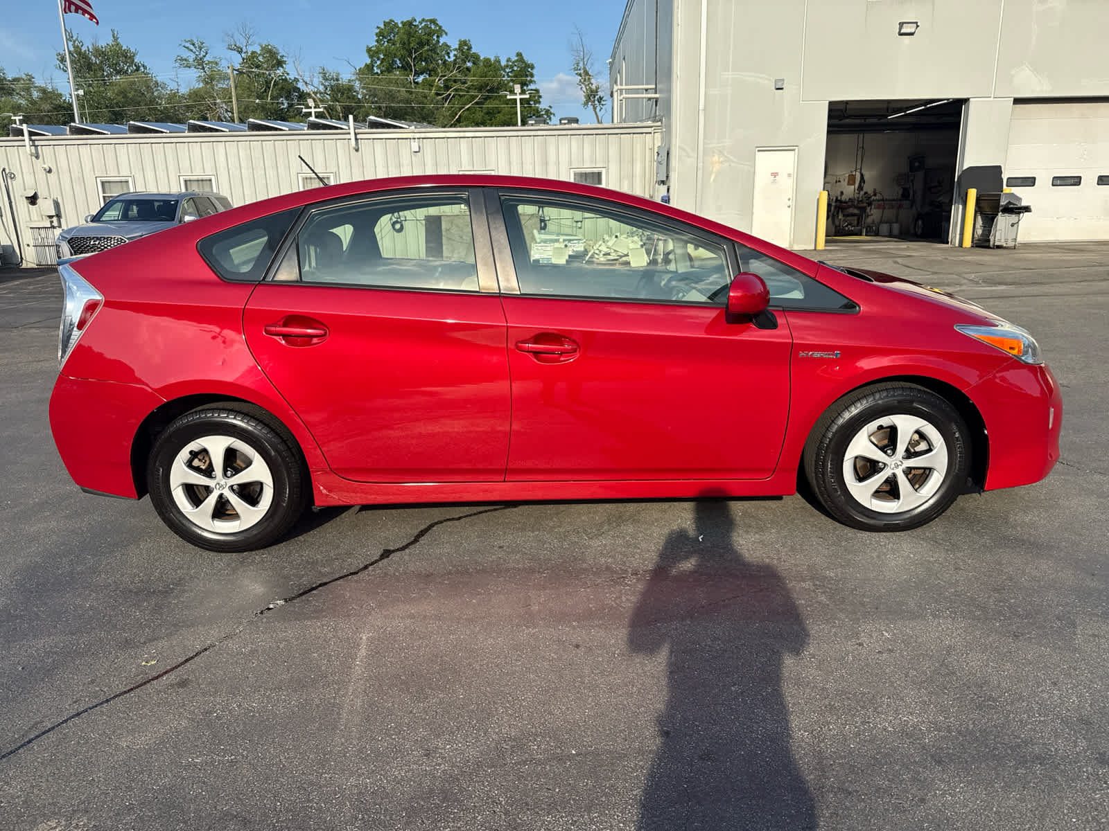 Used 2015 Toyota Prius Three FWD image 2