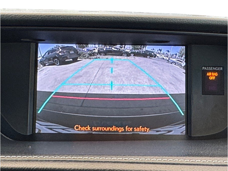 Used 2014 Lexus ES 300h w/ Luxury Package w/Bamboo Trim FWD image 18