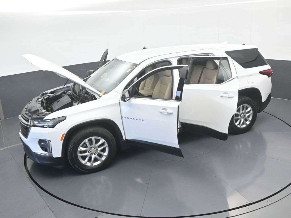 Used 2022 Chevrolet Traverse LS image 66