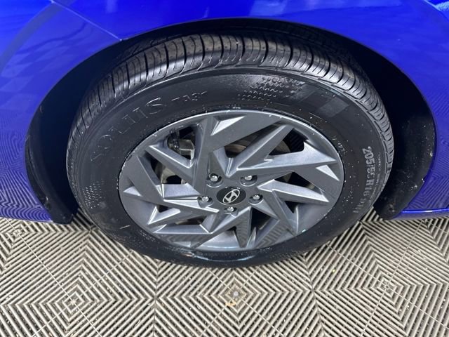Certified 2024 Hyundai Elantra SEL image 10