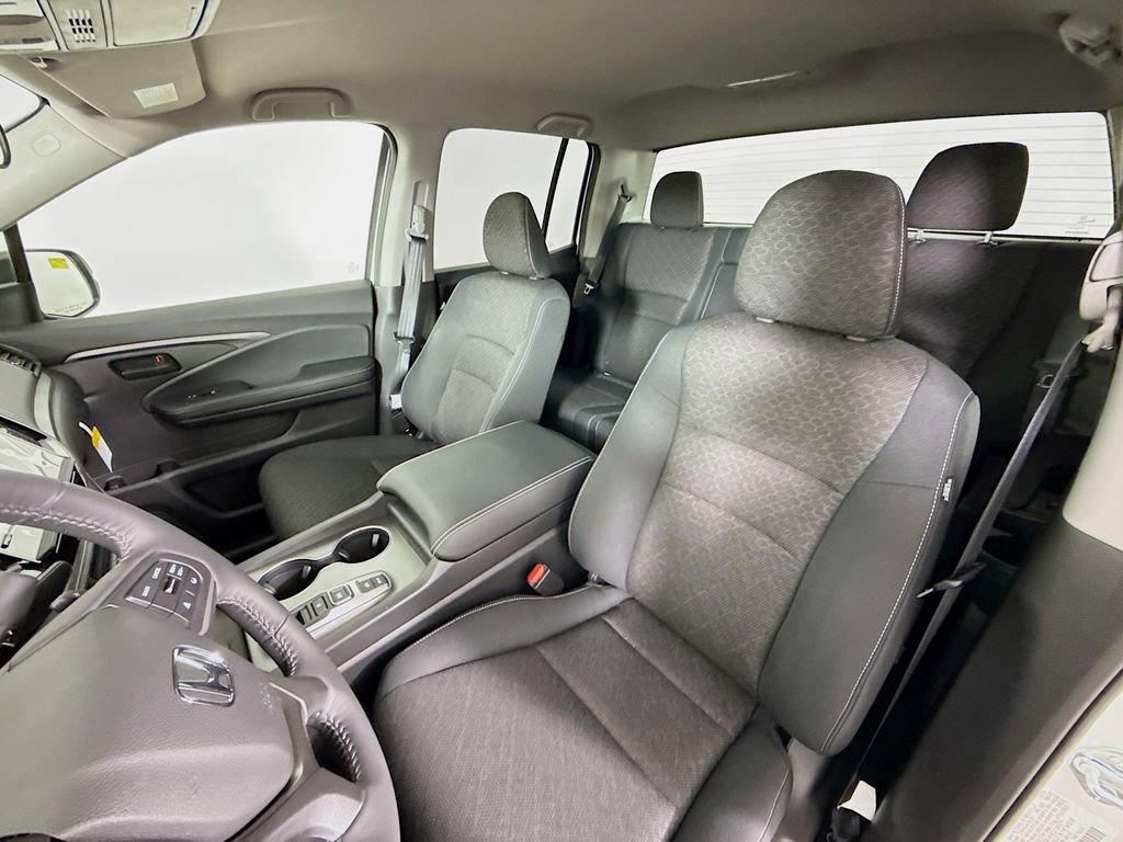 New 2026 Honda Ridgeline Sport image 11