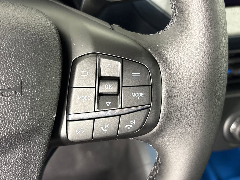 New 2026 Ford Maverick XLT w/ XLT Luxury Package FWD image 19