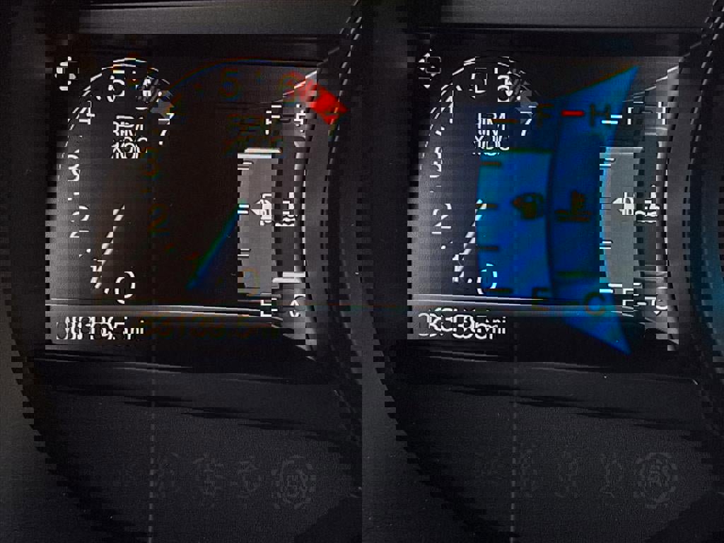 Certified 2019 Ford Edge Titanium w/ Cold Weather Package image 15