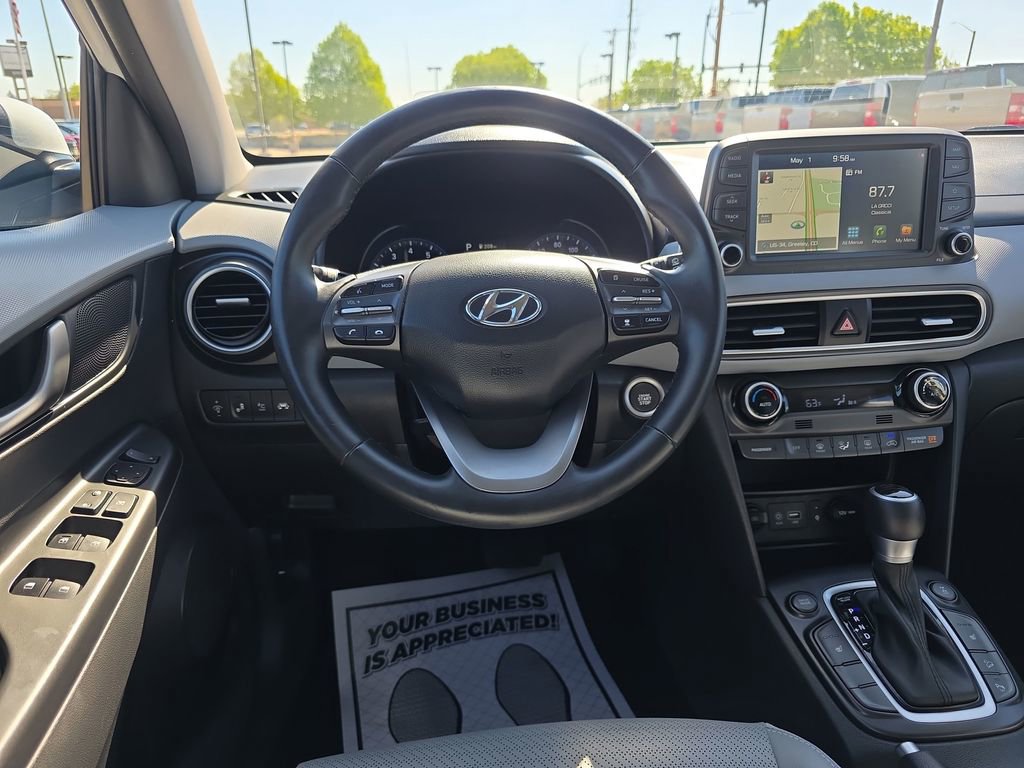 Used 2020 Hyundai Kona Ultimate w/ Cargo Package AWD/4WD image 13