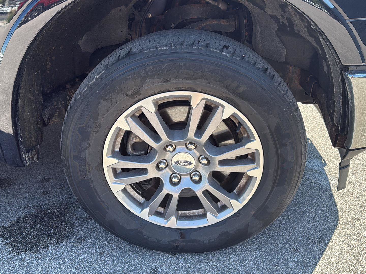 Used 2019 Ford F150 Lariat w/ Max Trailer Tow Package RWD image 14