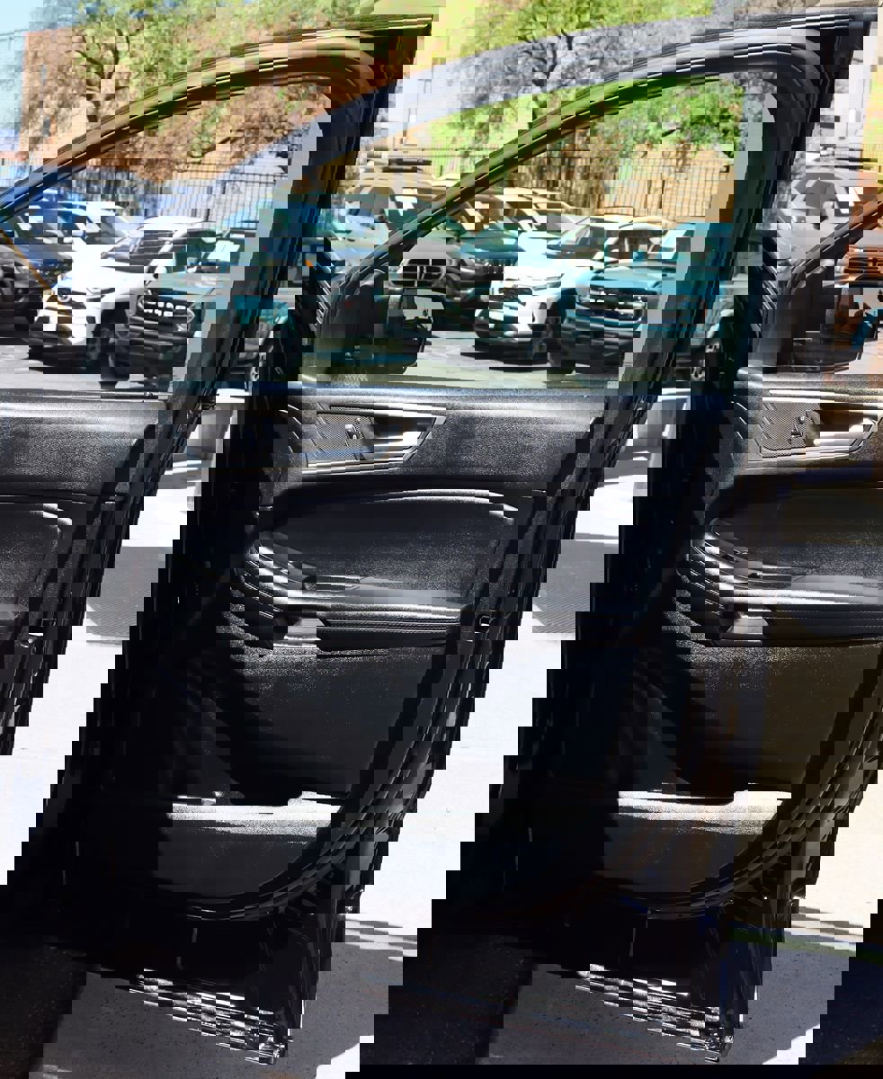 Used 2024 Ford Edge SEL image 34