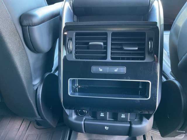 Used 2018 Land Rover Range Rover Sport Supercharged AWD/4WD image 17