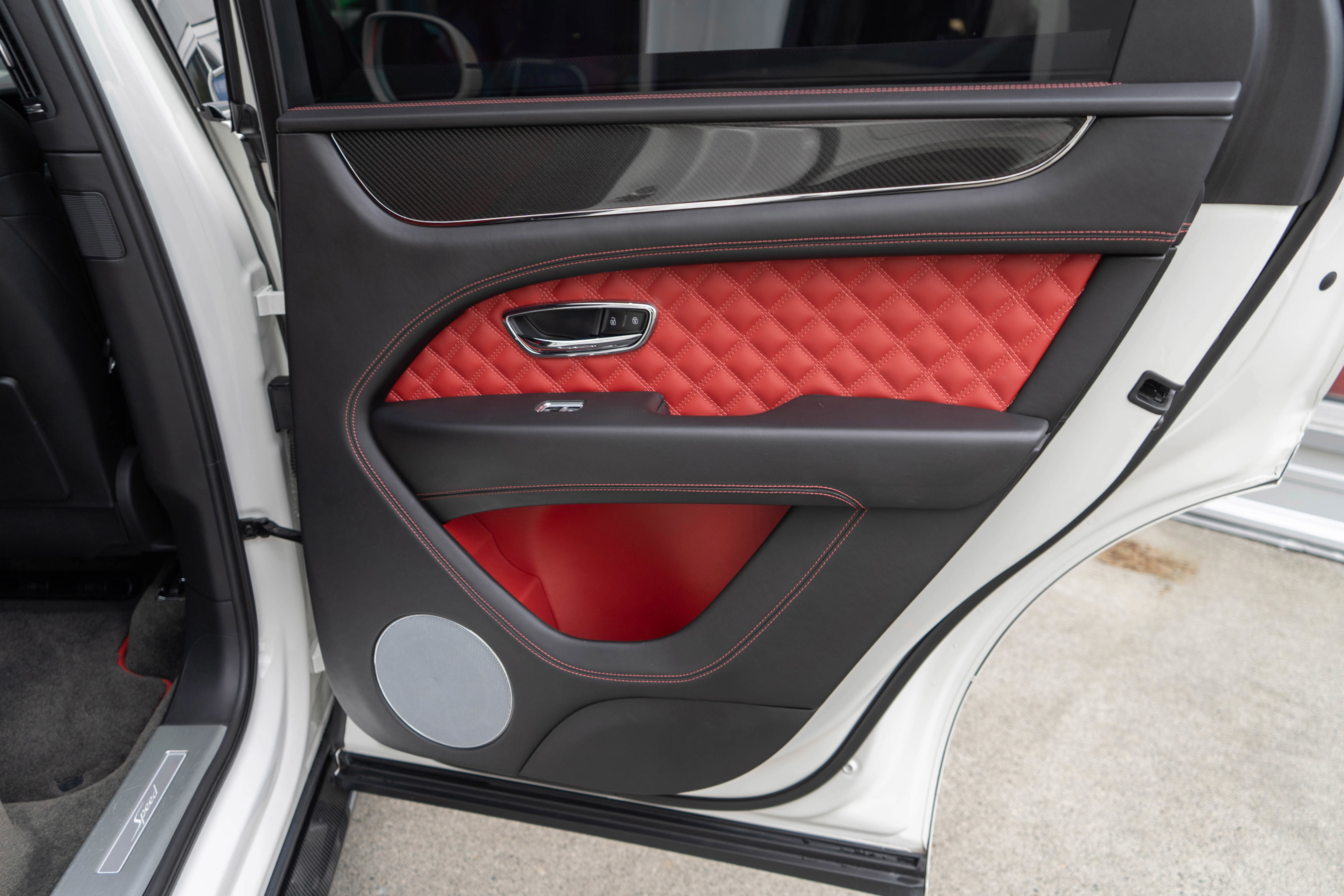 Used 2021 Bentley Bentayga Speed image 33