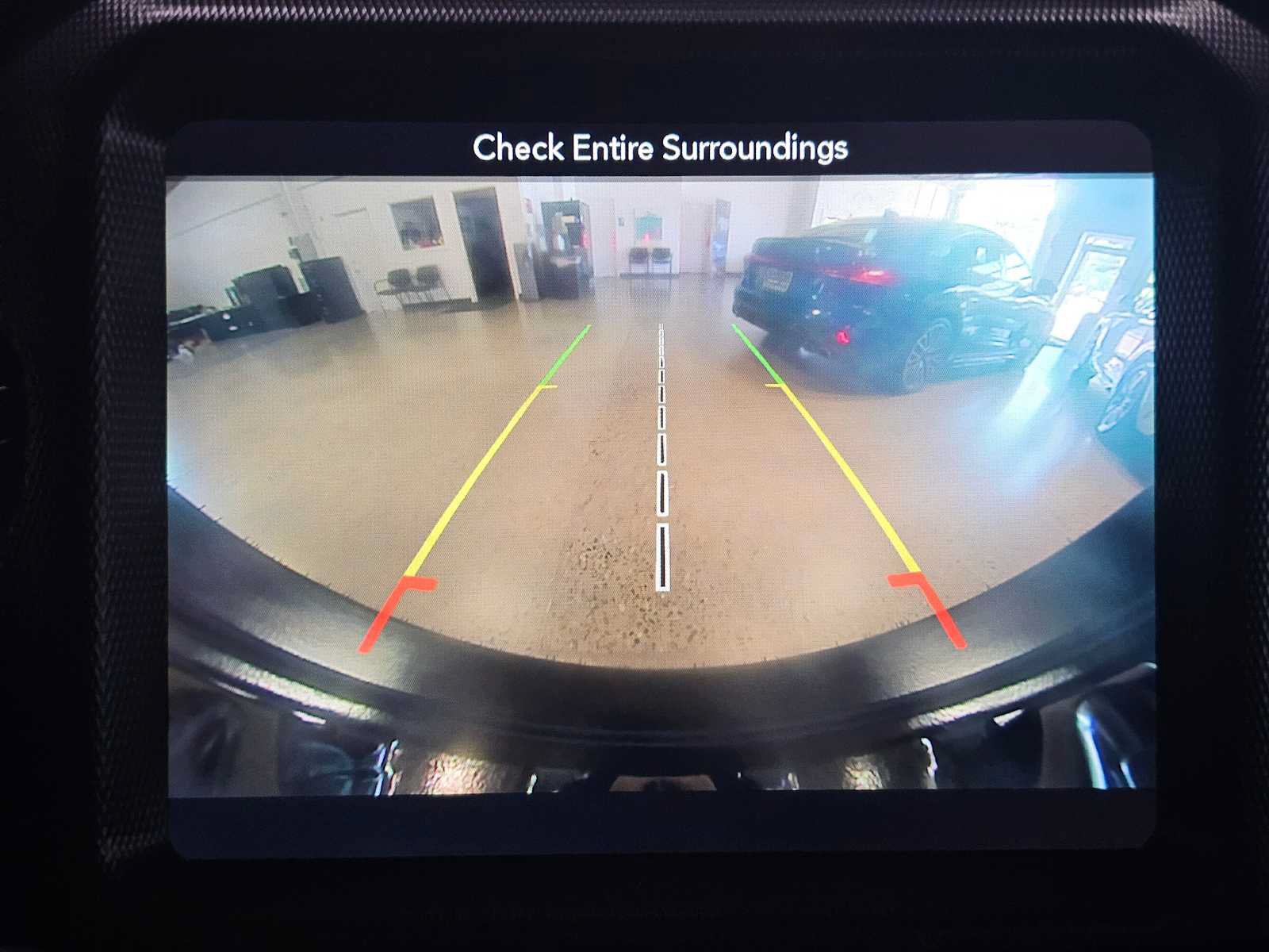 Used 2018 Jeep Wrangler Unlimited Sahara AWD/4WD image 23