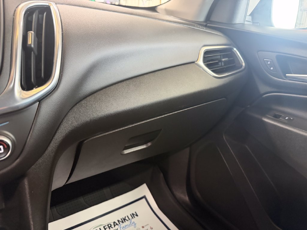 Used 2024 Chevrolet Equinox LT AWD/4WD image 15