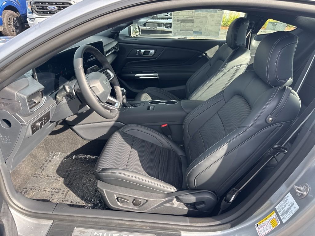 New 2025 Ford Mustang Premium image 12