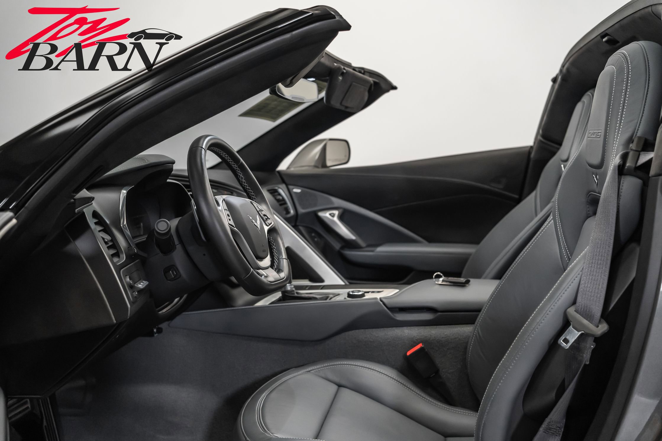 Used 2016 Chevrolet Corvette Z06 w/ 3LZ Preferred Equipment Group image 35