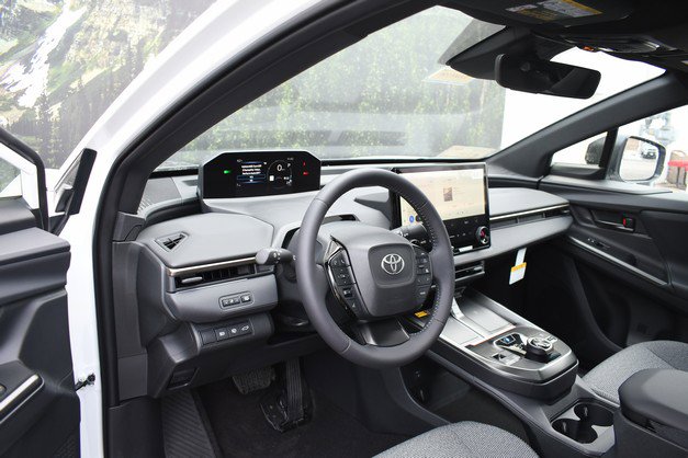 New 2026 Toyota bZ XLE image 6