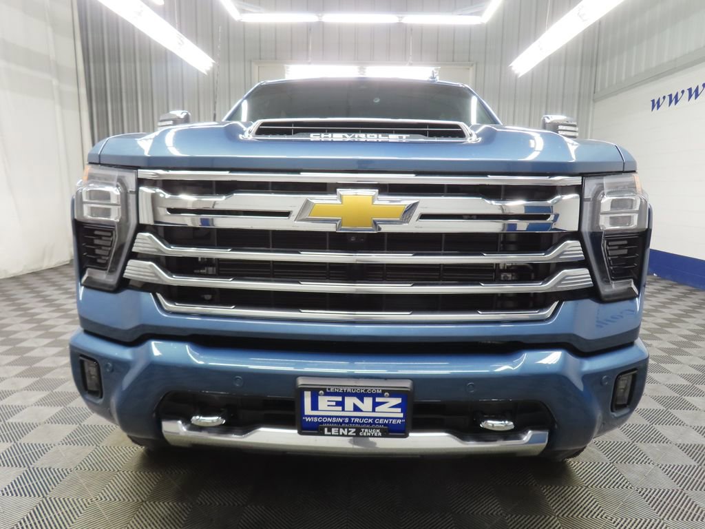 Used 2025 Chevrolet Silverado 3500 High Country w/ High Country Premium Package AWD/4WD image 41