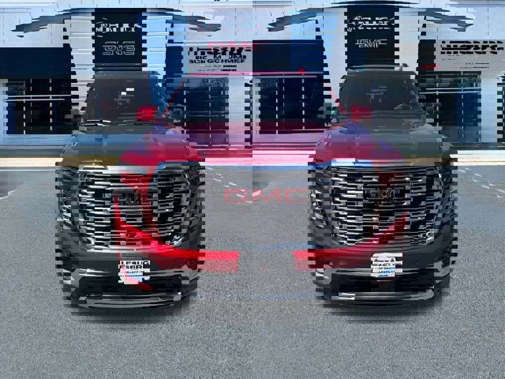 New 2025 GMC Yukon XL Denali w/ Denali Reserve Package image 2