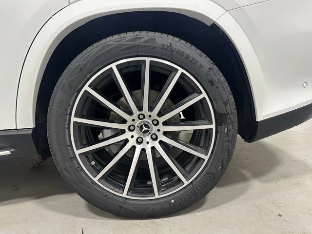 New 2026 Mercedes-Benz GLS 450 4MATIC image 18