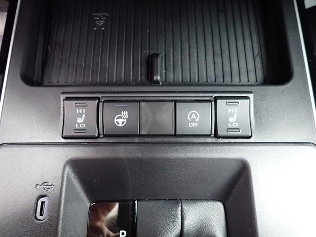 New 2026 Toyota Corolla Cross XLE image 18