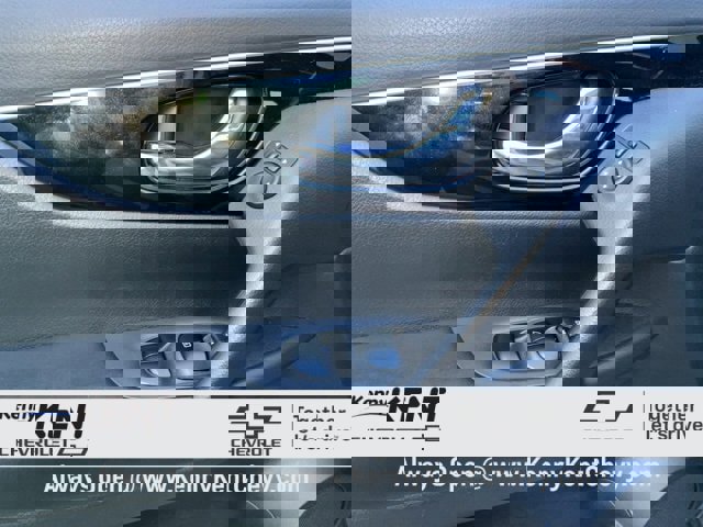 Used 2018 Nissan Rogue Sport SL w/ SL Premium Package image 26