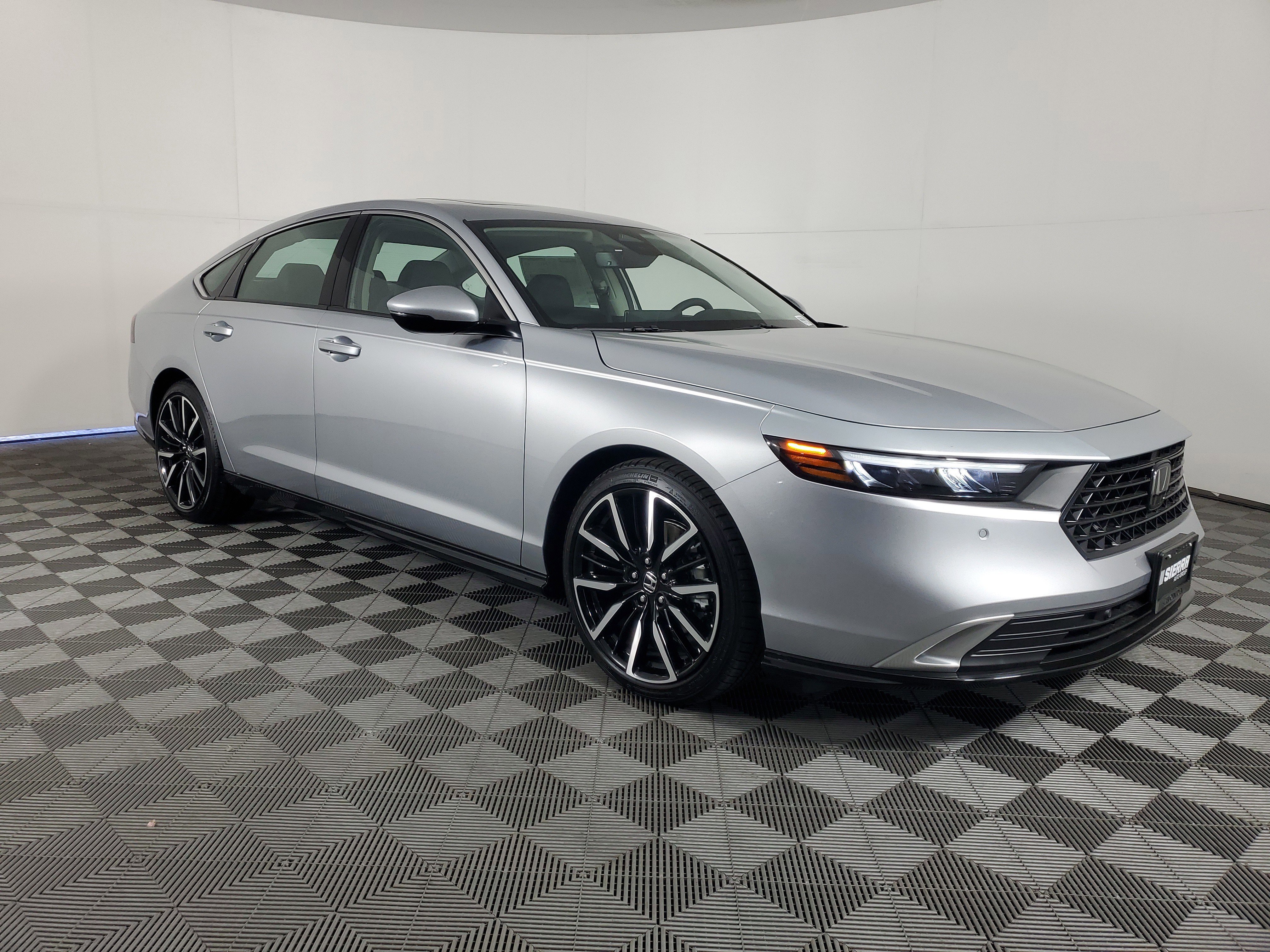 New 2025 Honda Accord Touring image 2