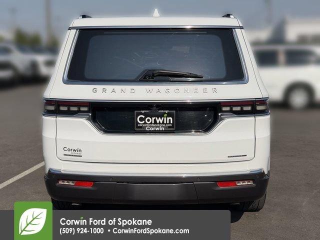 Used 2022 Jeep Grand Wagoneer Series III AWD/4WD image 18