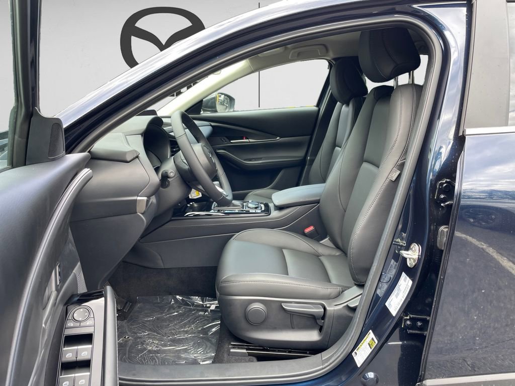 New 2025 MAZDA CX-30 AWD 2.5 S w/ Select Sport Pkg image 7