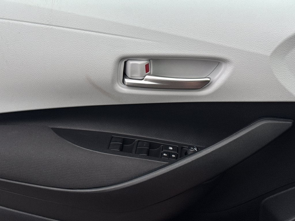 New 2026 Toyota Corolla SE FWD image 33