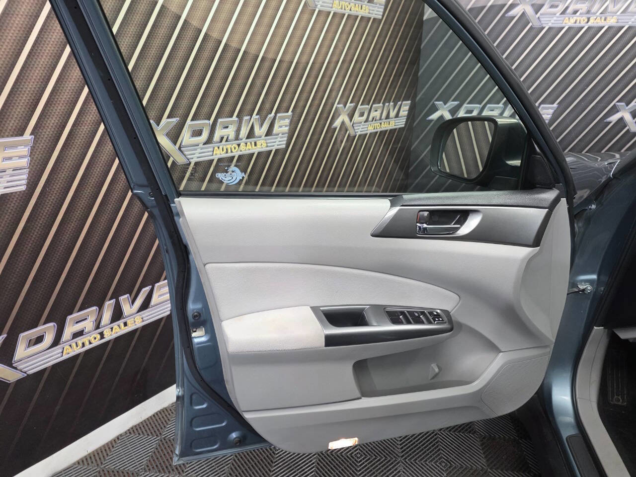 Used 2012 Subaru Forester 2.5X Limited AWD/4WD image 16