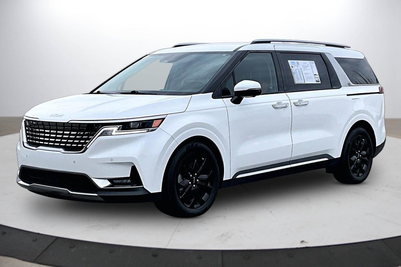 Used 2024 Kia Carnival SX image 4