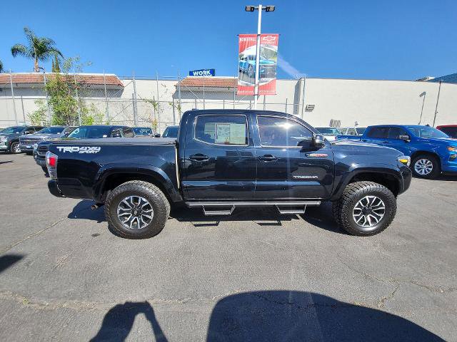 Used 2022 Toyota Tacoma TRD Sport w/ Technology Package AWD/4WD image 9