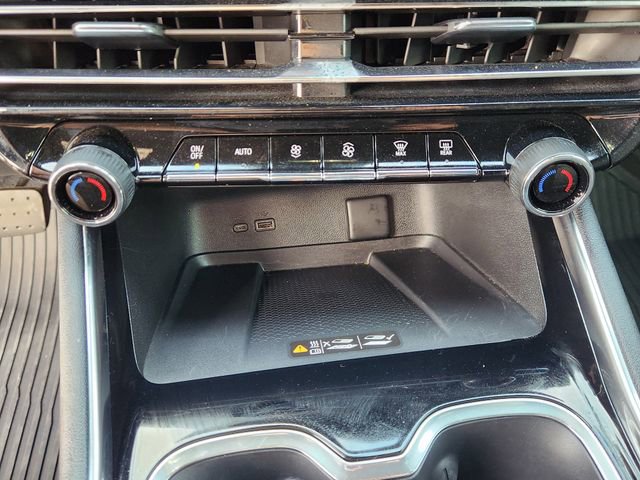 Used 2026 Chevrolet Traverse Z71 w/ Driver Confidence Package image 18