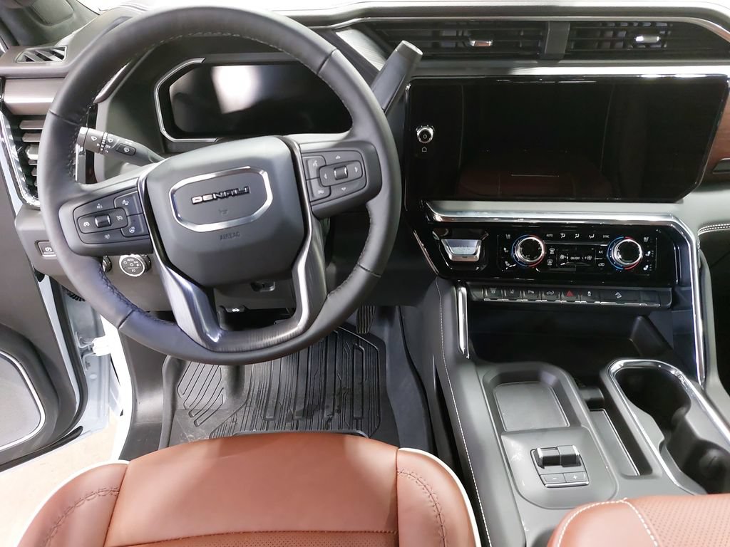 New 2026 GMC Sierra 2500 Denali Ultimate AWD/4WD image 15