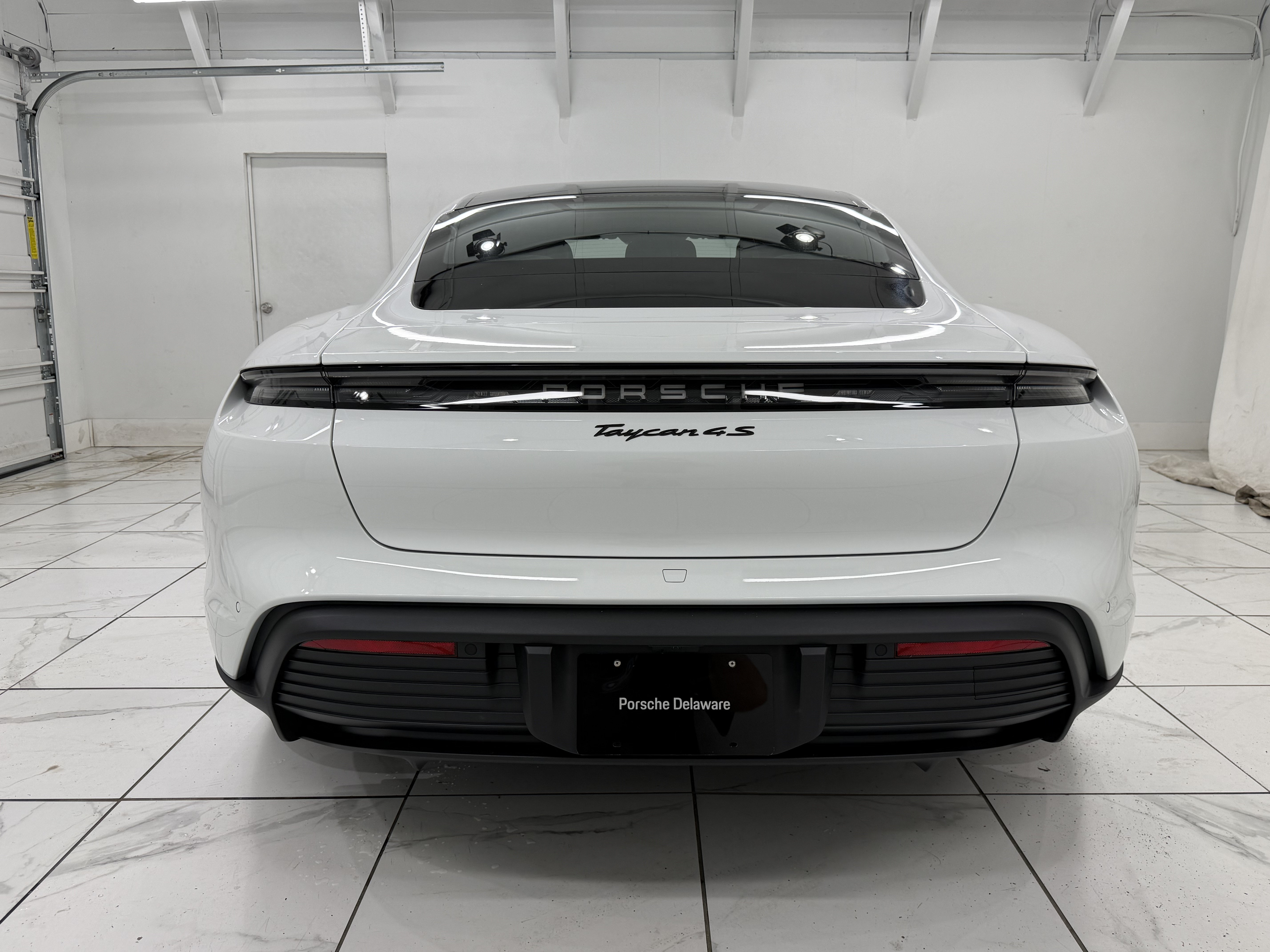 New 2026 Porsche Taycan 4S AWD/4WD image 13
