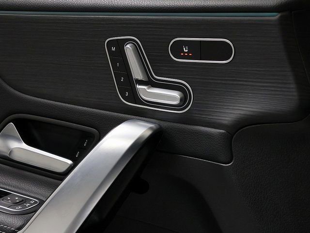 Certified 2022 Mercedes-Benz A 220 4MATIC image 25