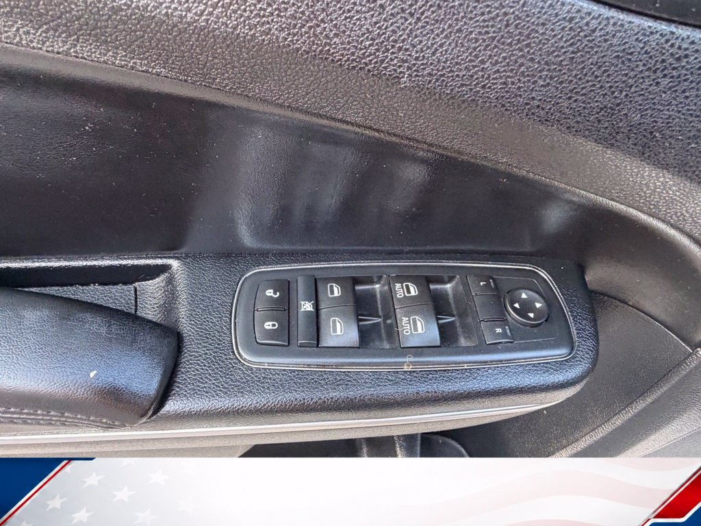 Used 2016 Chrysler 300 Limited w/ Driver Convenience Group AWD/4WD image 16