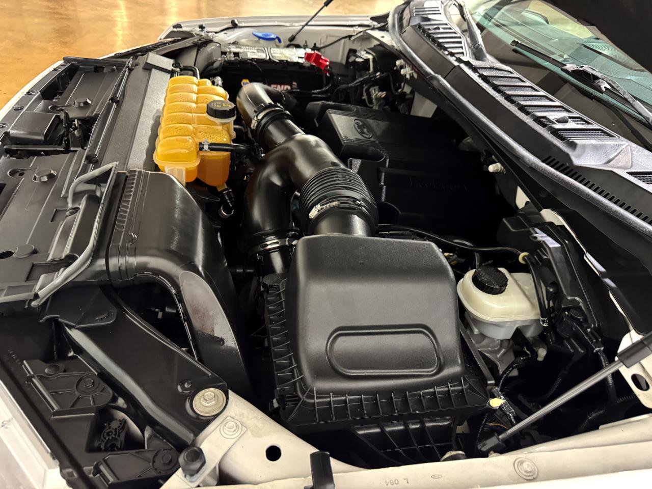 Used 2018 Ford F150 Lariat w/ Equipment Group 502A Luxury AWD/4WD image 59