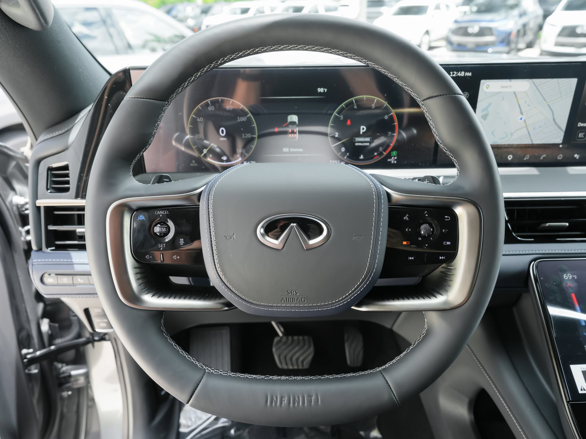 Certified 2026 INFINITI QX80 4WD image 9