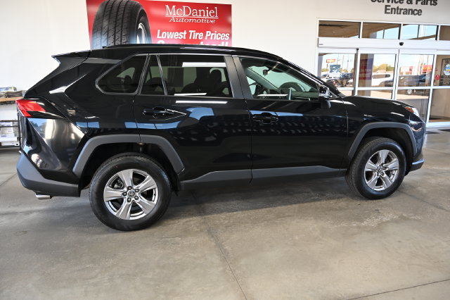 Used 2024 Toyota RAV4 XLE AWD/4WD image 5