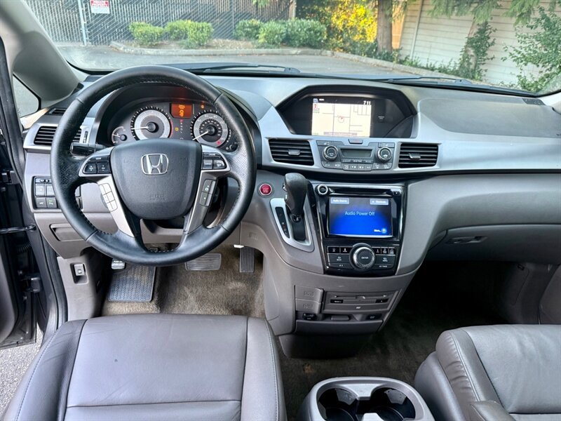 Used 2015 Honda Odyssey Touring image 10