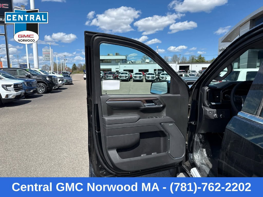 New 2026 GMC Sierra 1500 SLT w/ SLT Premium Plus Package AWD/4WD image 14