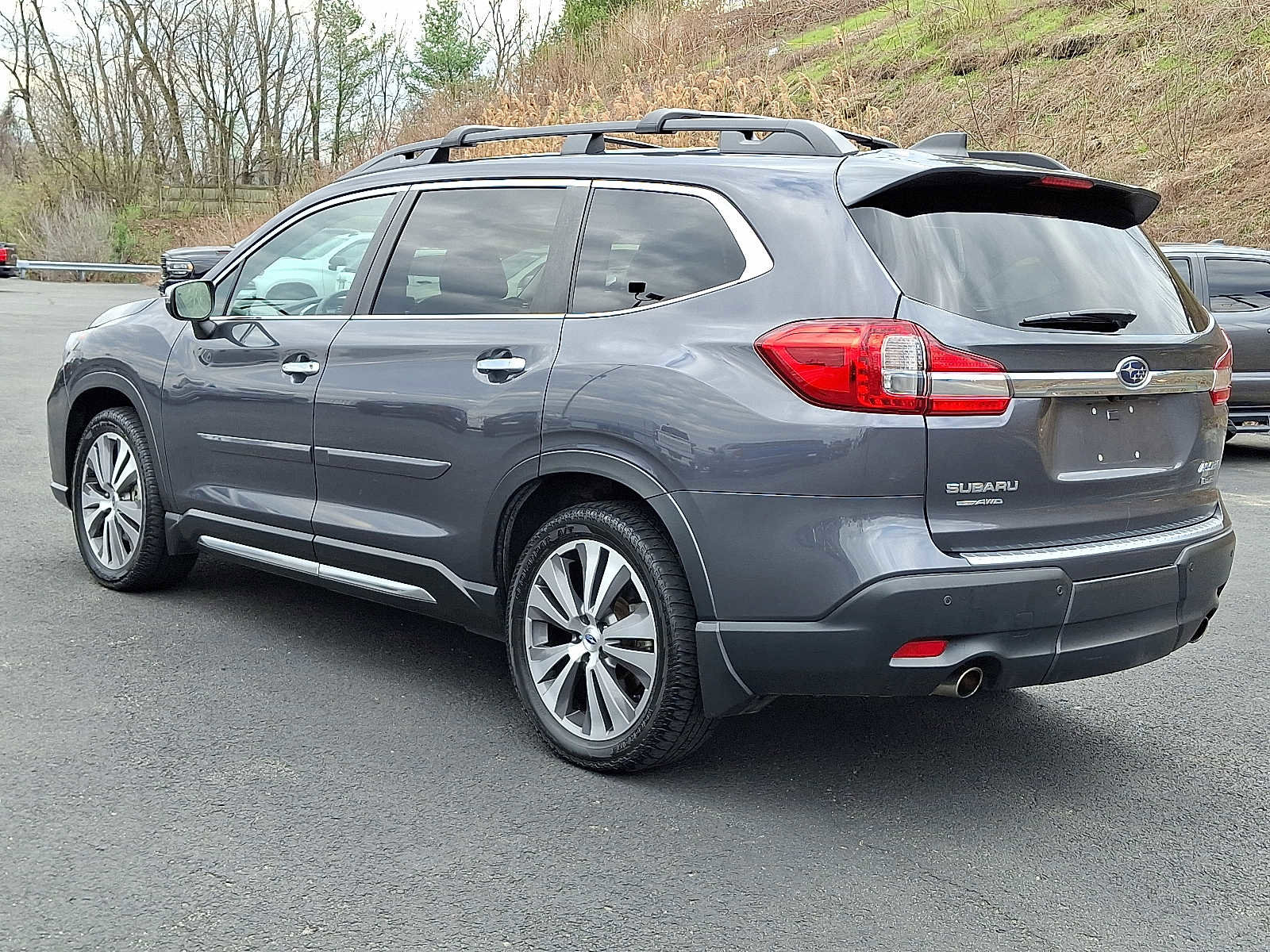 Used 2021 Subaru Ascent Touring w/ Popular Package #2A image 4