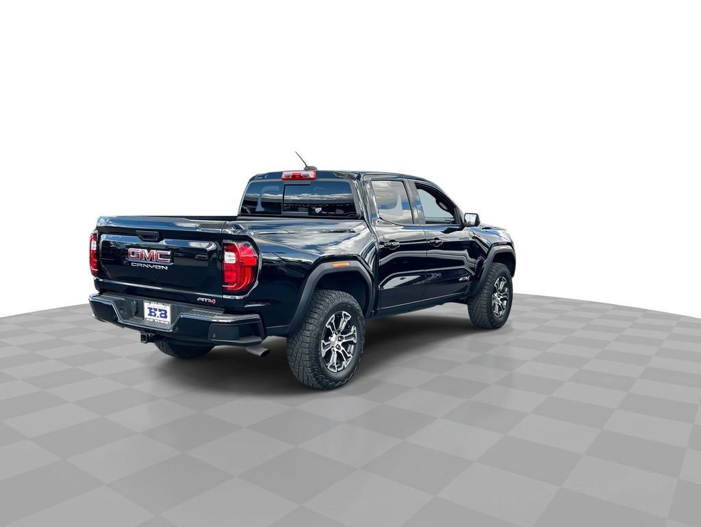 Used 2024 GMC Canyon AT4 w/ Technology Package image 8