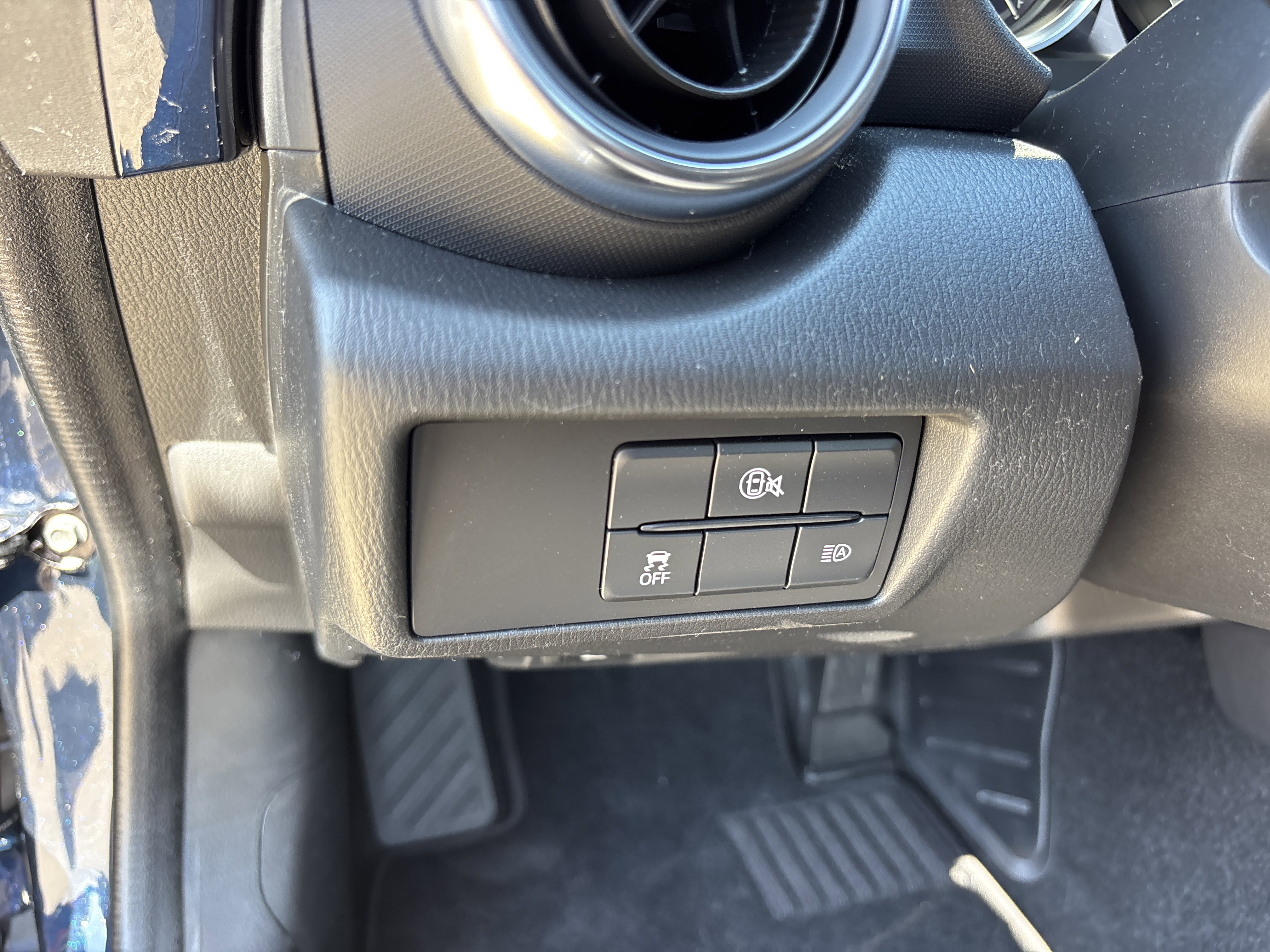 New 2026 MAZDA MX-5 Miata RF Grand Touring image 18