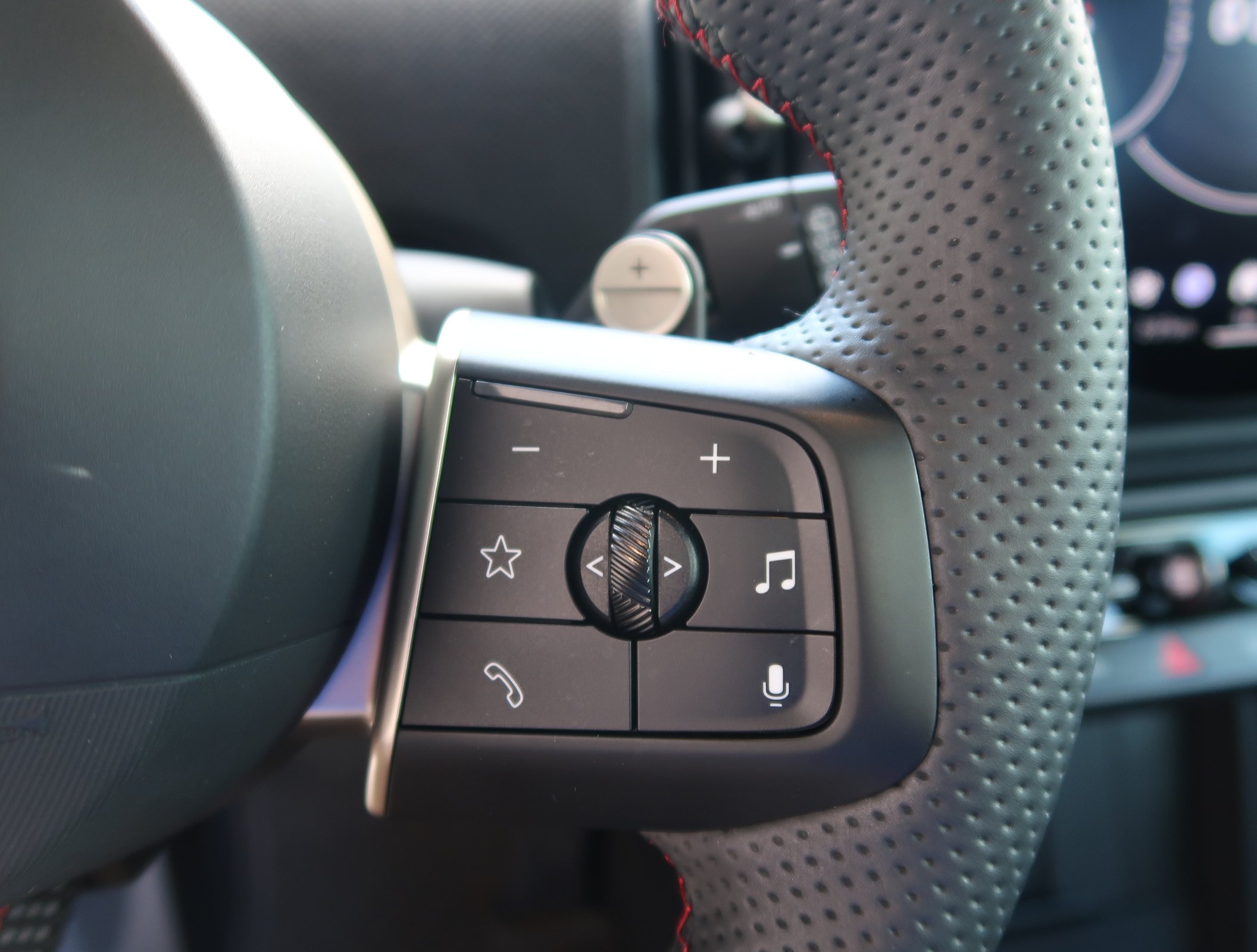 Used 2026 MINI Cooper S FWD image 18