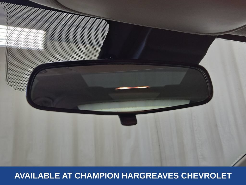 Used 2014 Chevrolet Volt FWD image 19