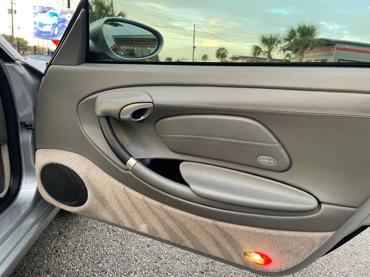 Used 2000 Porsche Boxster image 20